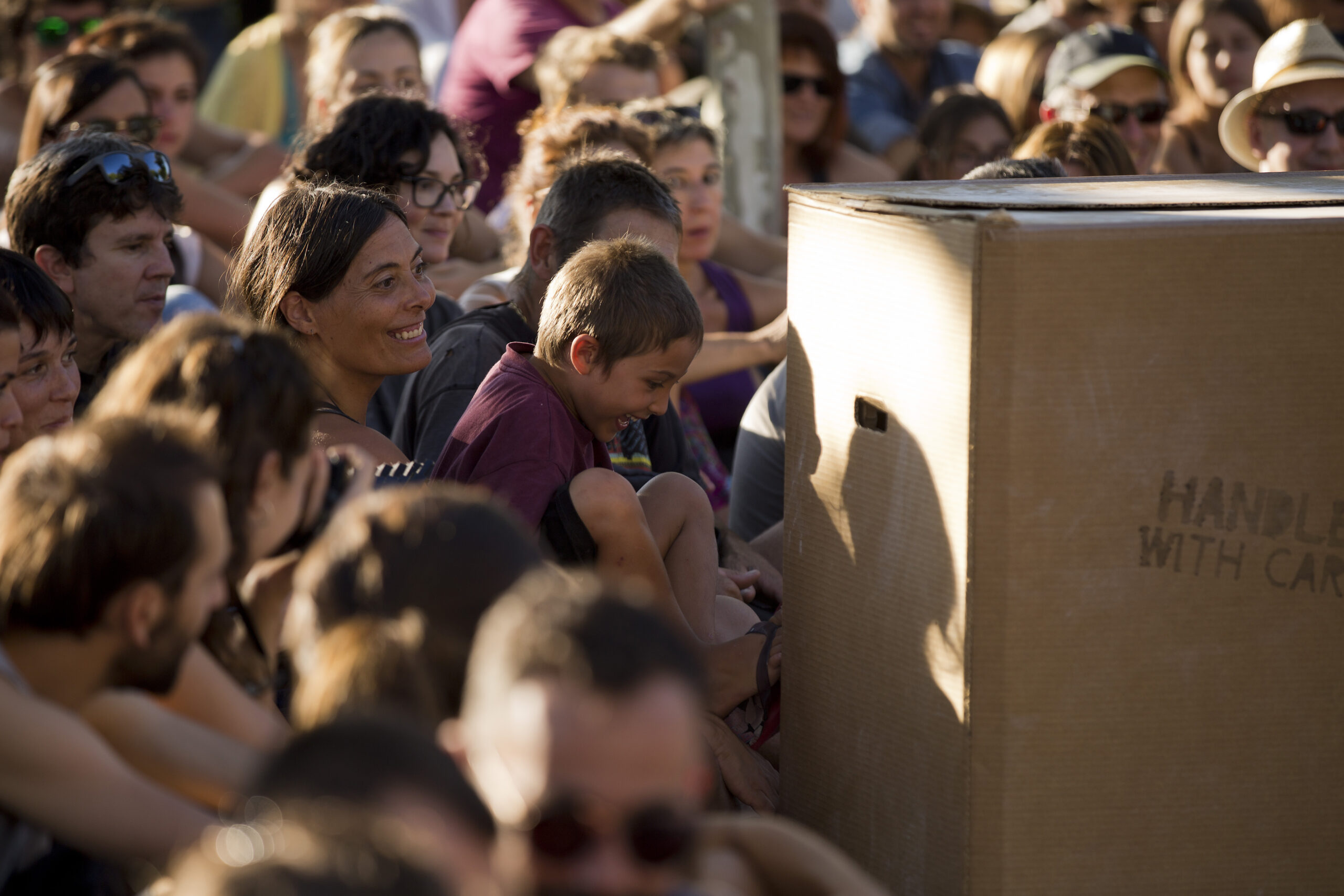 HandleWithCare088 - copia